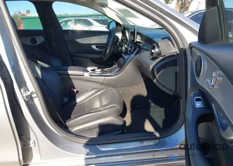 2015 Mercedes-Benz C 300 Luxury/Sport from USA, damaged, VIN 55SWF4JB4FU054765